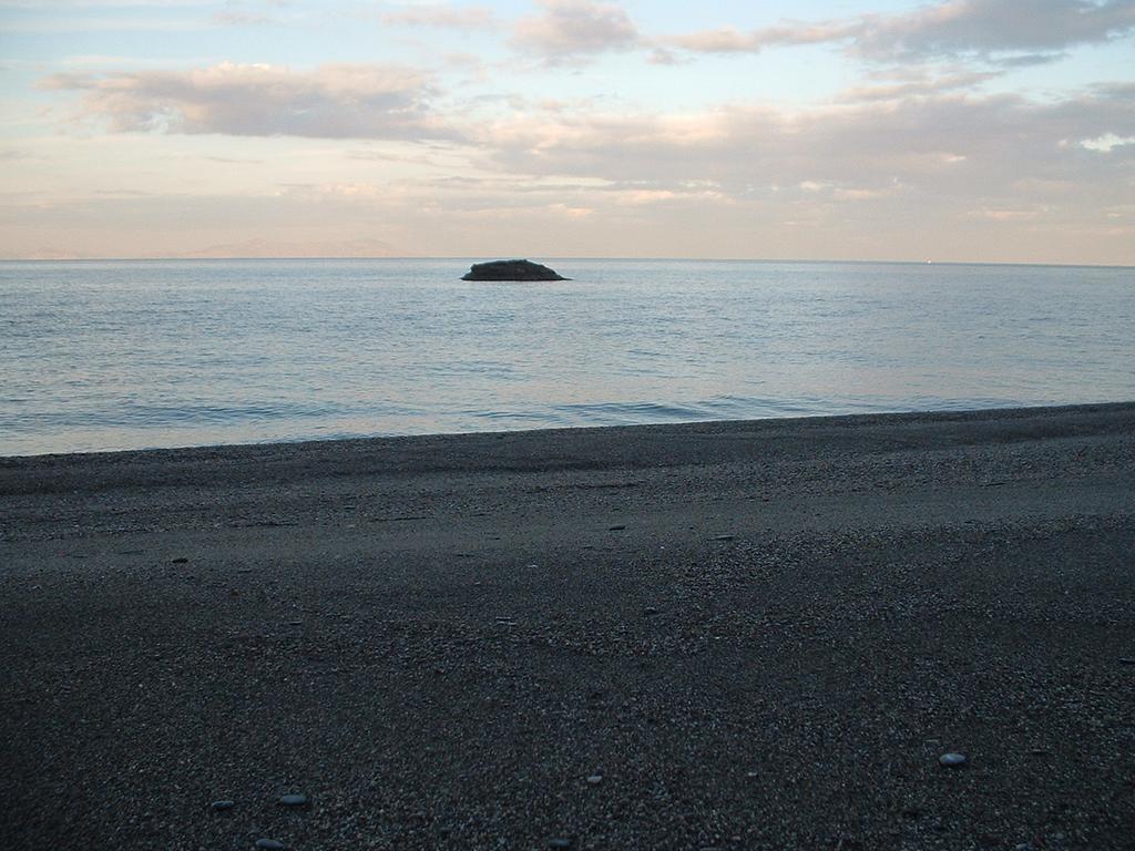 Appartamenti Vacanze Mareemare Capo dʼOrlando エクステリア 写真