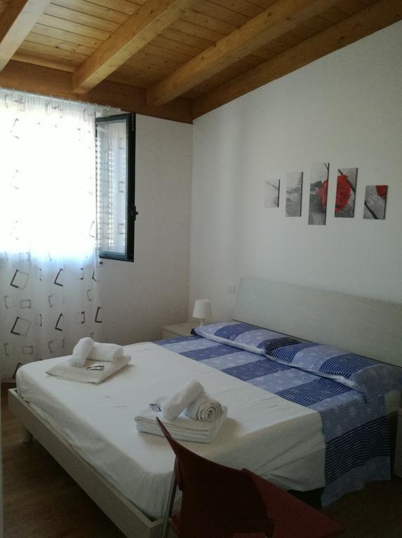 Appartamenti Vacanze Mareemare Capo dʼOrlando エクステリア 写真